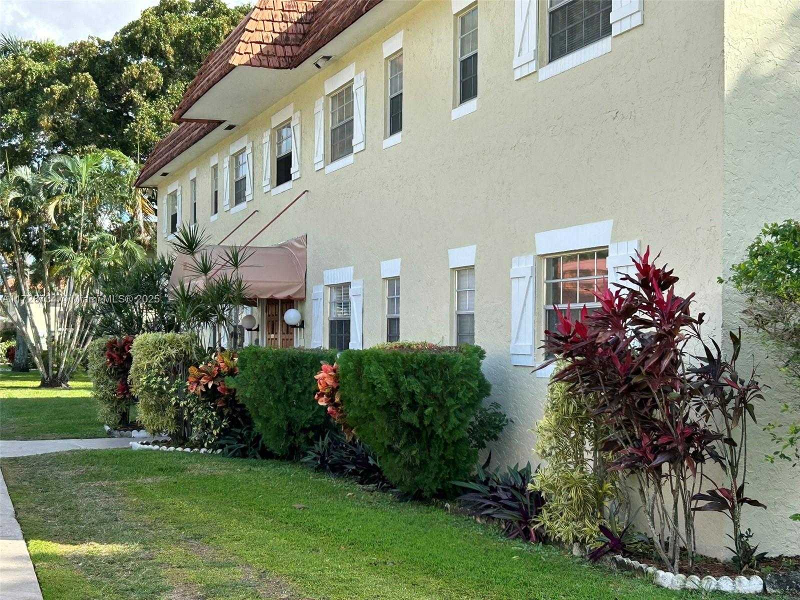 Small Image of 5620 SOUTH WEST 3RD PL #204, Margate Number 42