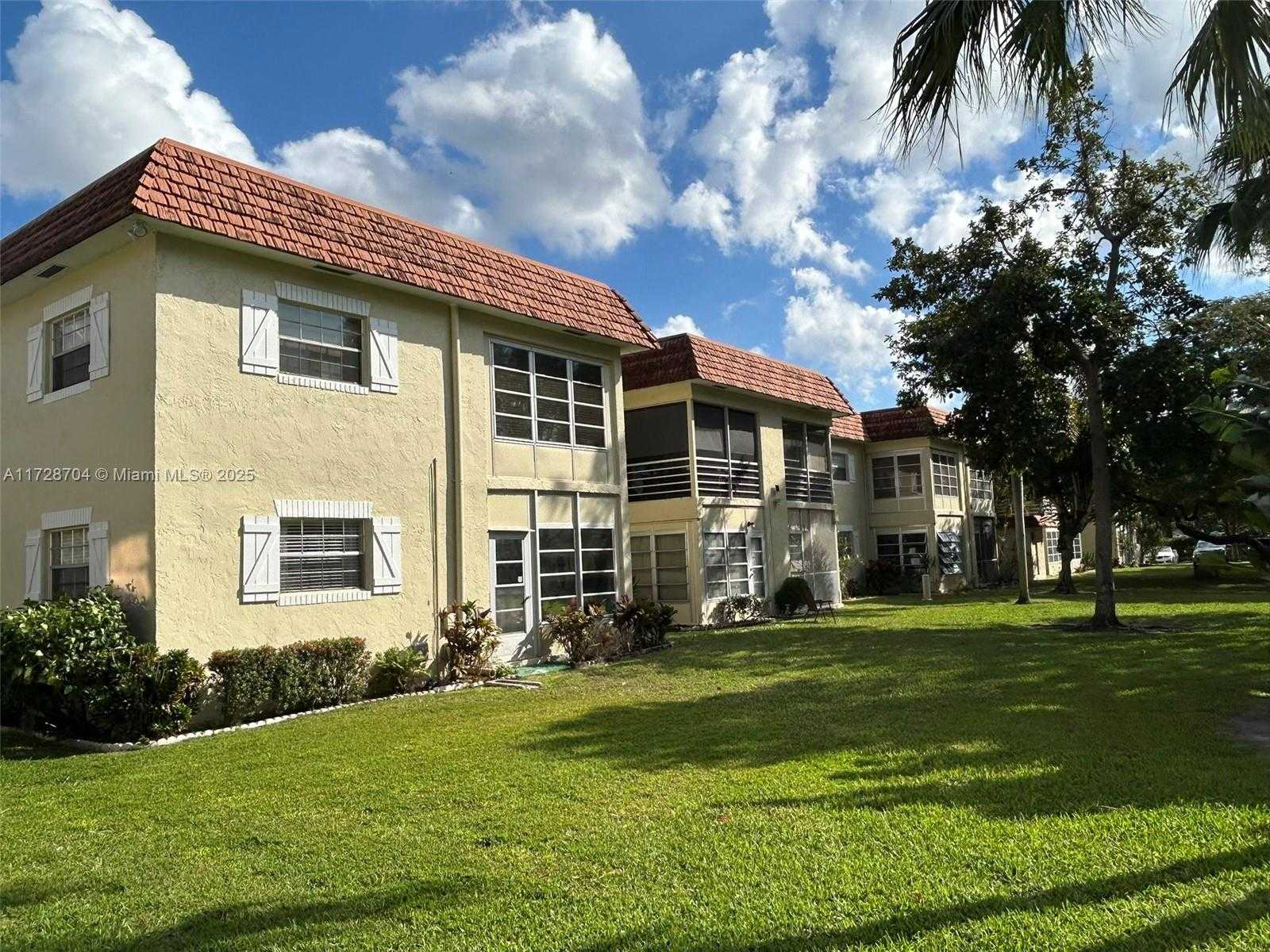 Small Image of 5620 SOUTH WEST 3RD PL #204, Margate Number 50