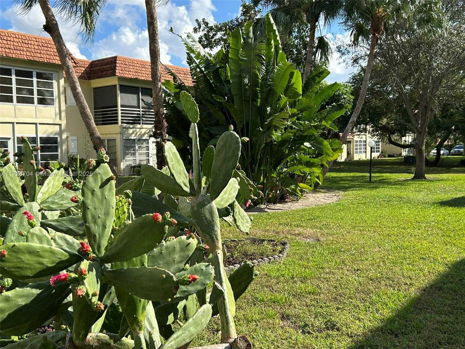 Small Image of 5620 SOUTH WEST 3RD PL #204, Margate Number 56