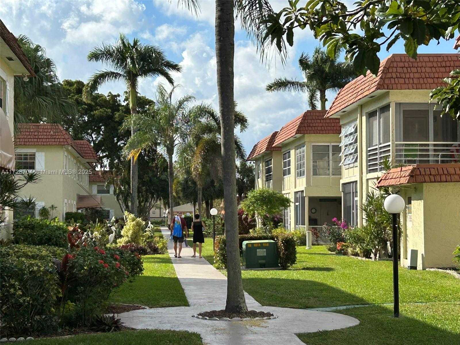 Small Image of 5620 SOUTH WEST 3RD PL #204, Margate Number 8