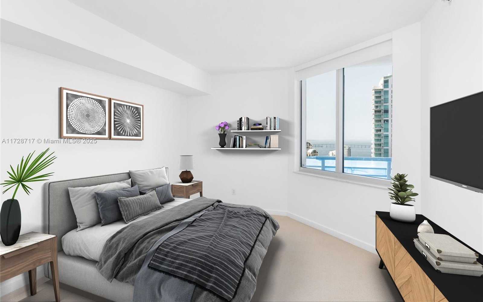 Small Image of 335 SOUTH BISCAYNE BLVD #3207, Miami Number 11
