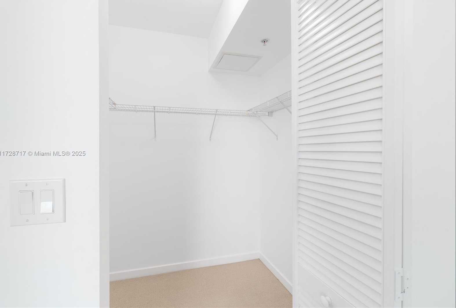 Small Image of 335 SOUTH BISCAYNE BLVD #3207, Miami Number 13