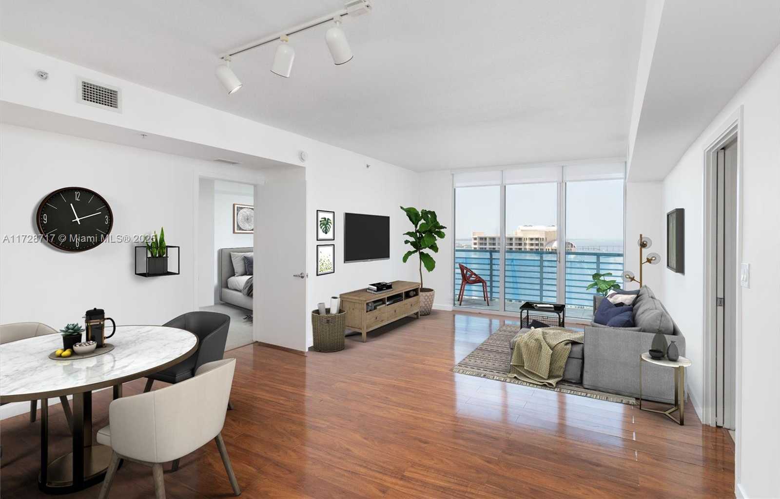 Small Image of 335 SOUTH BISCAYNE BLVD #3207, Miami Number 2