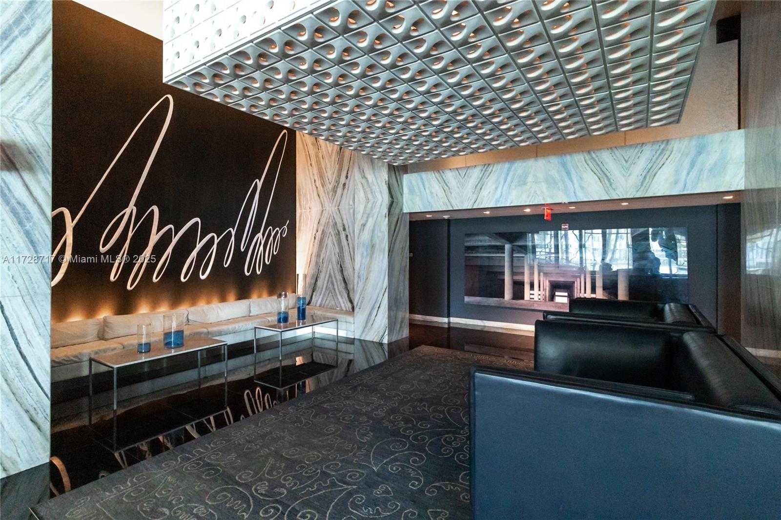 Small Image of 335 SOUTH BISCAYNE BLVD #3207, Miami Number 20