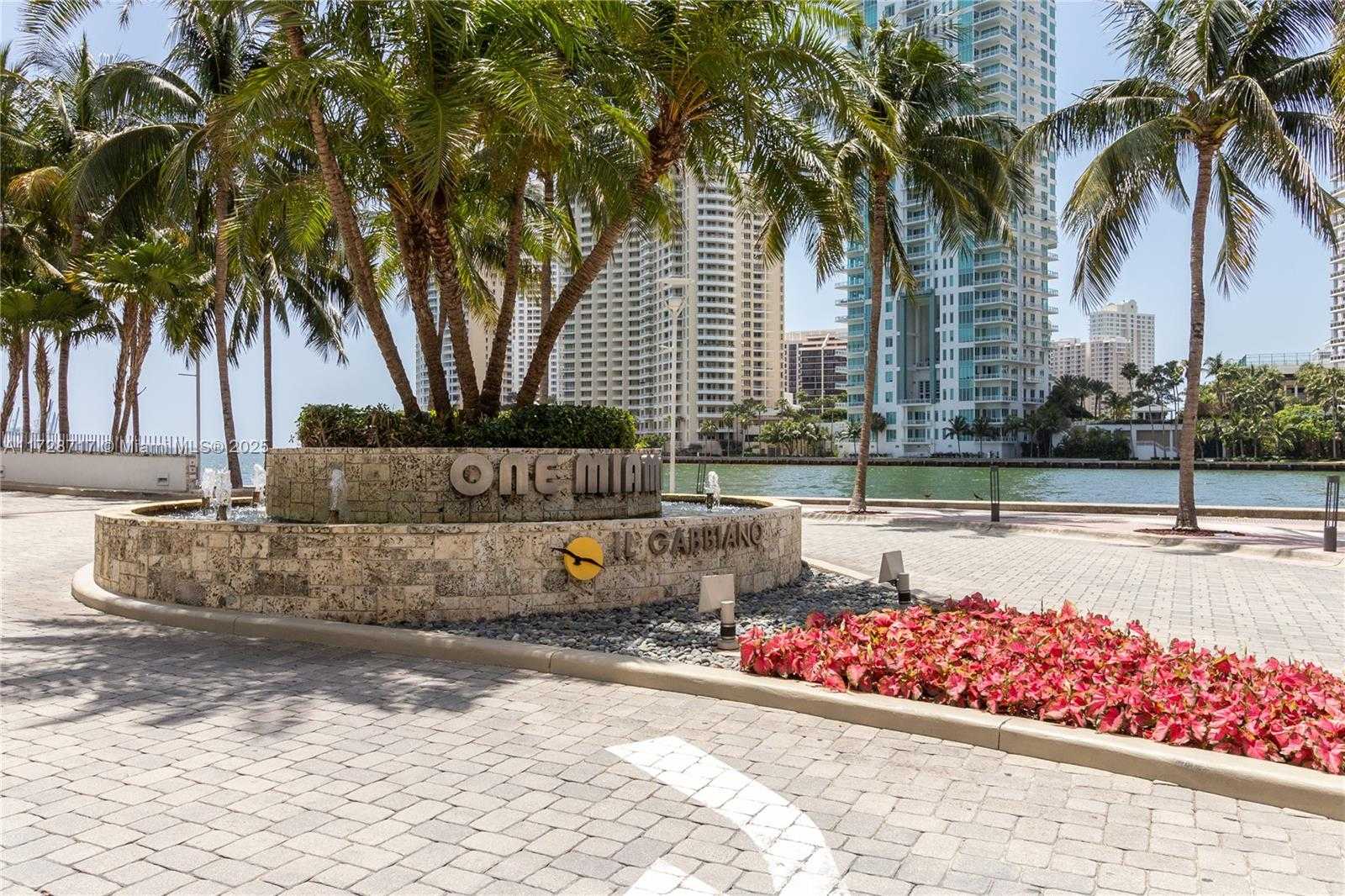 Small Image of 335 SOUTH BISCAYNE BLVD #3207, Miami Number 22