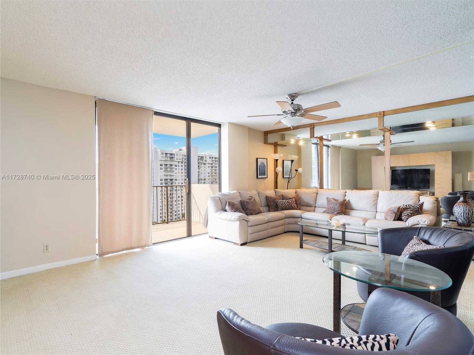 Small Image of 18181 NORTH EAST 31ST CT #1601, Aventura Number 3