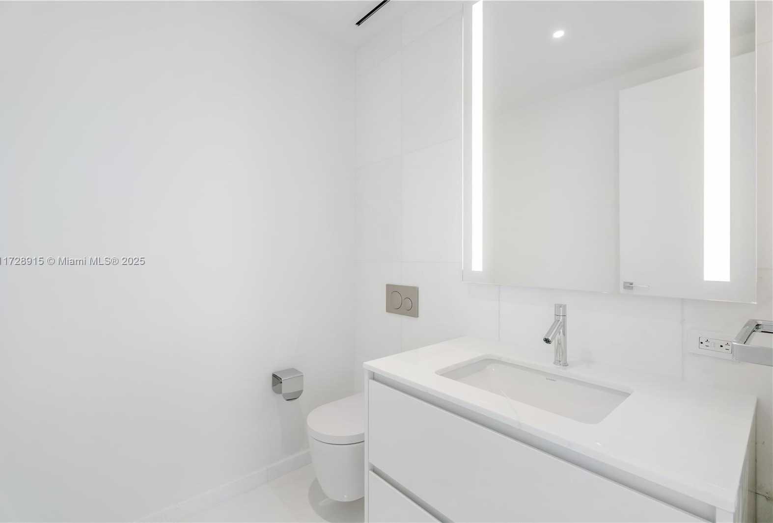 Small Image of Miami Number 14