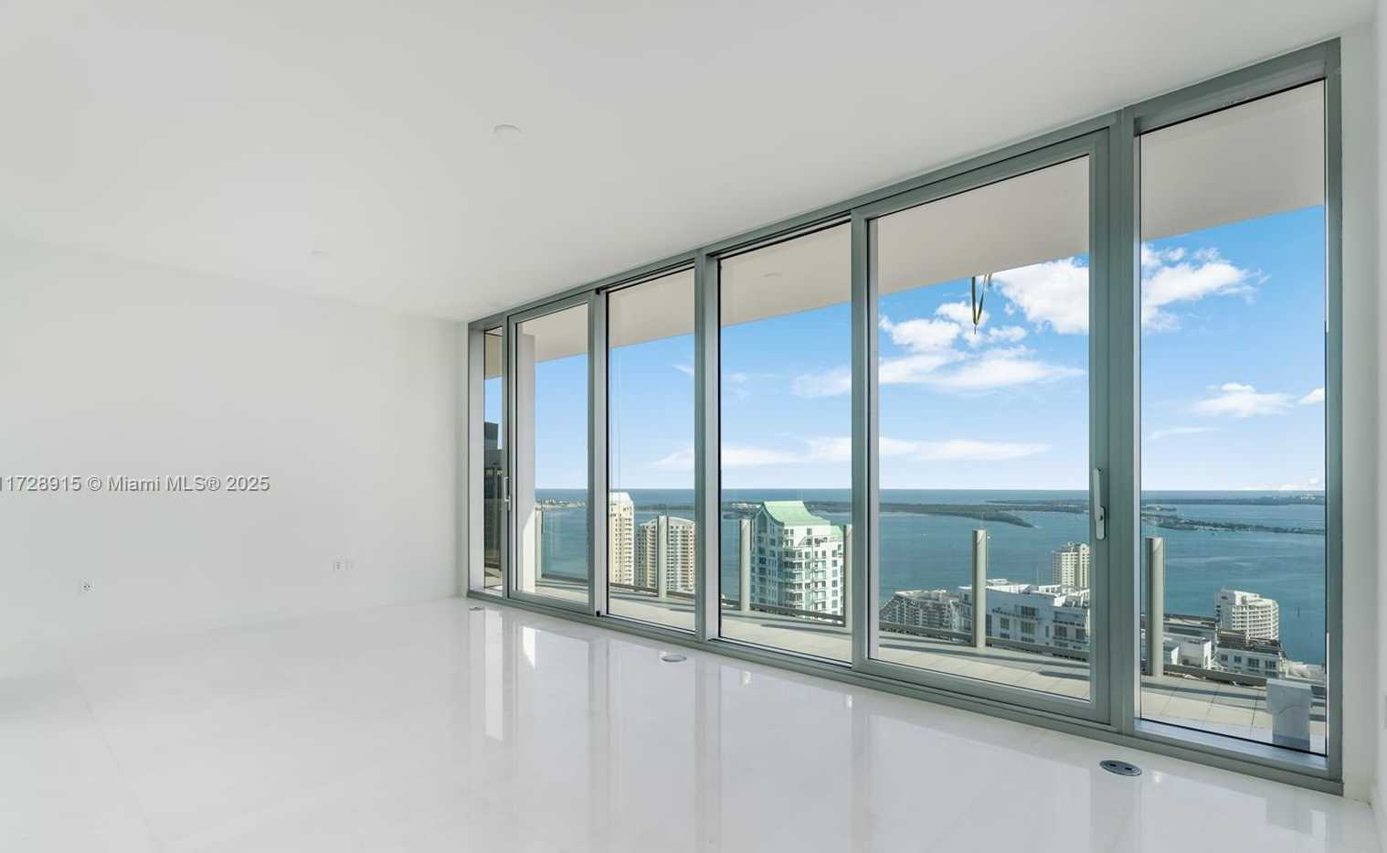 Small Image of Miami Number 16