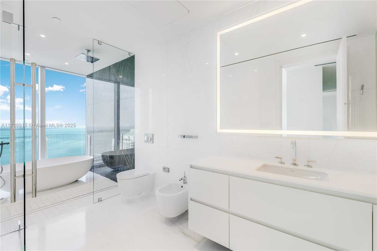 Small Image of Miami Number 17