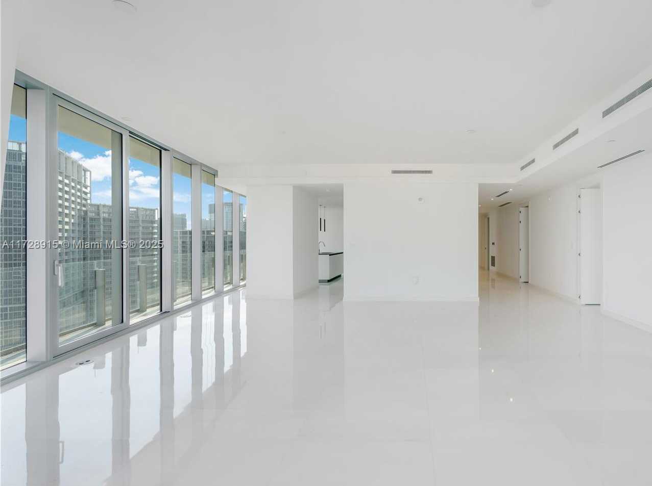 Small Image of Miami Number 9
