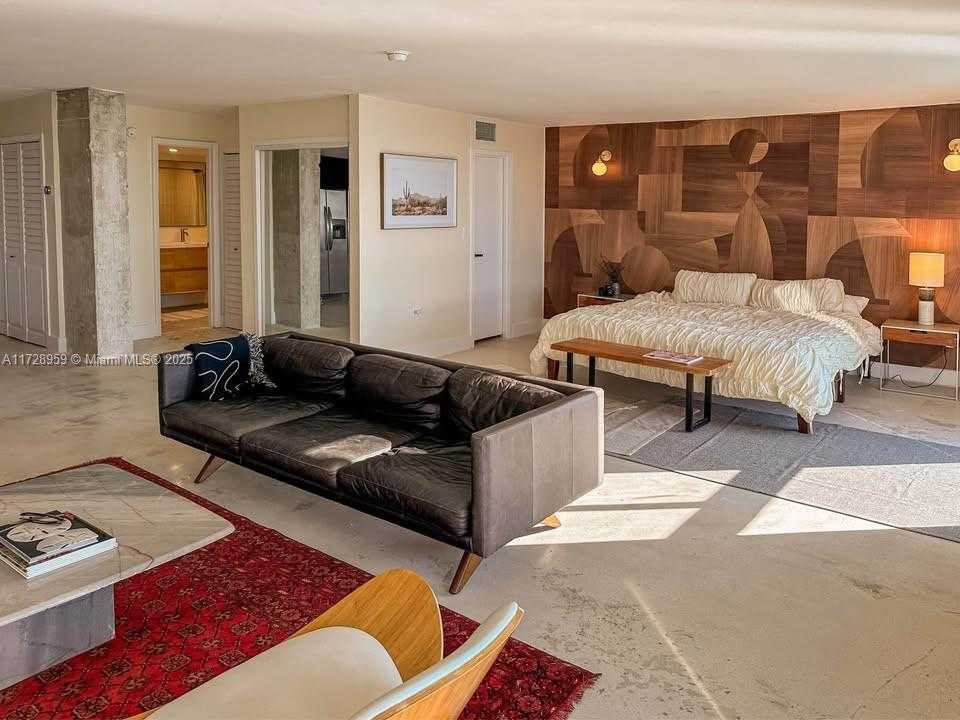 Small Image of 7928 WEST DR #510, North Bay Village Number 5