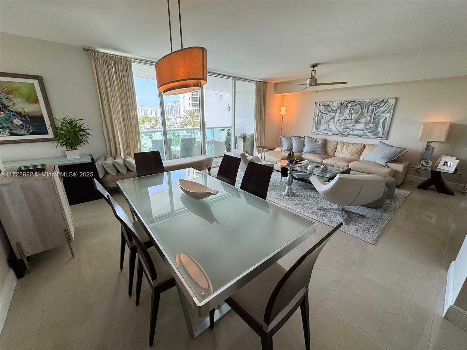Small Image of 19400 TURNBERRY WAY #412, Aventura Number 4
