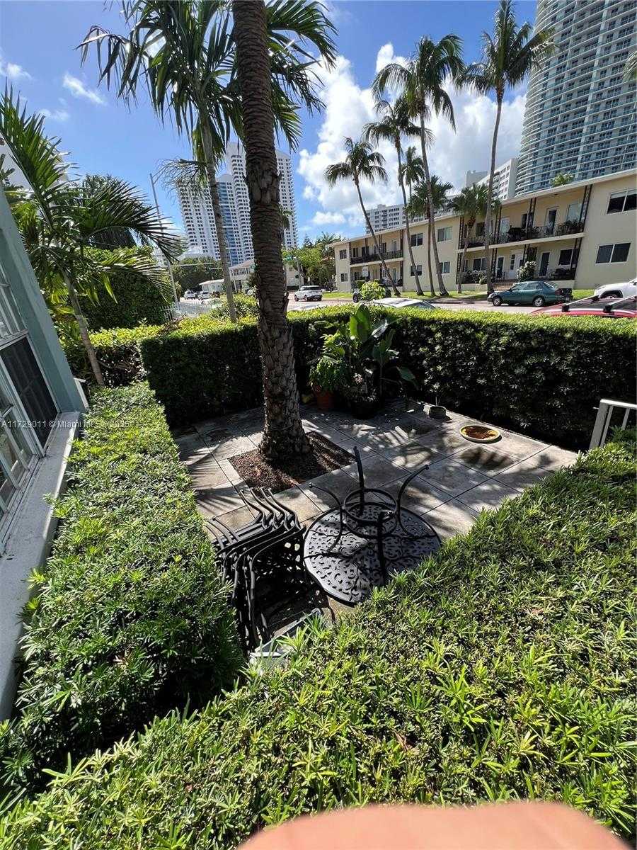 Small Image of 1523 WEST AVE #101, Miami Beach Number 14