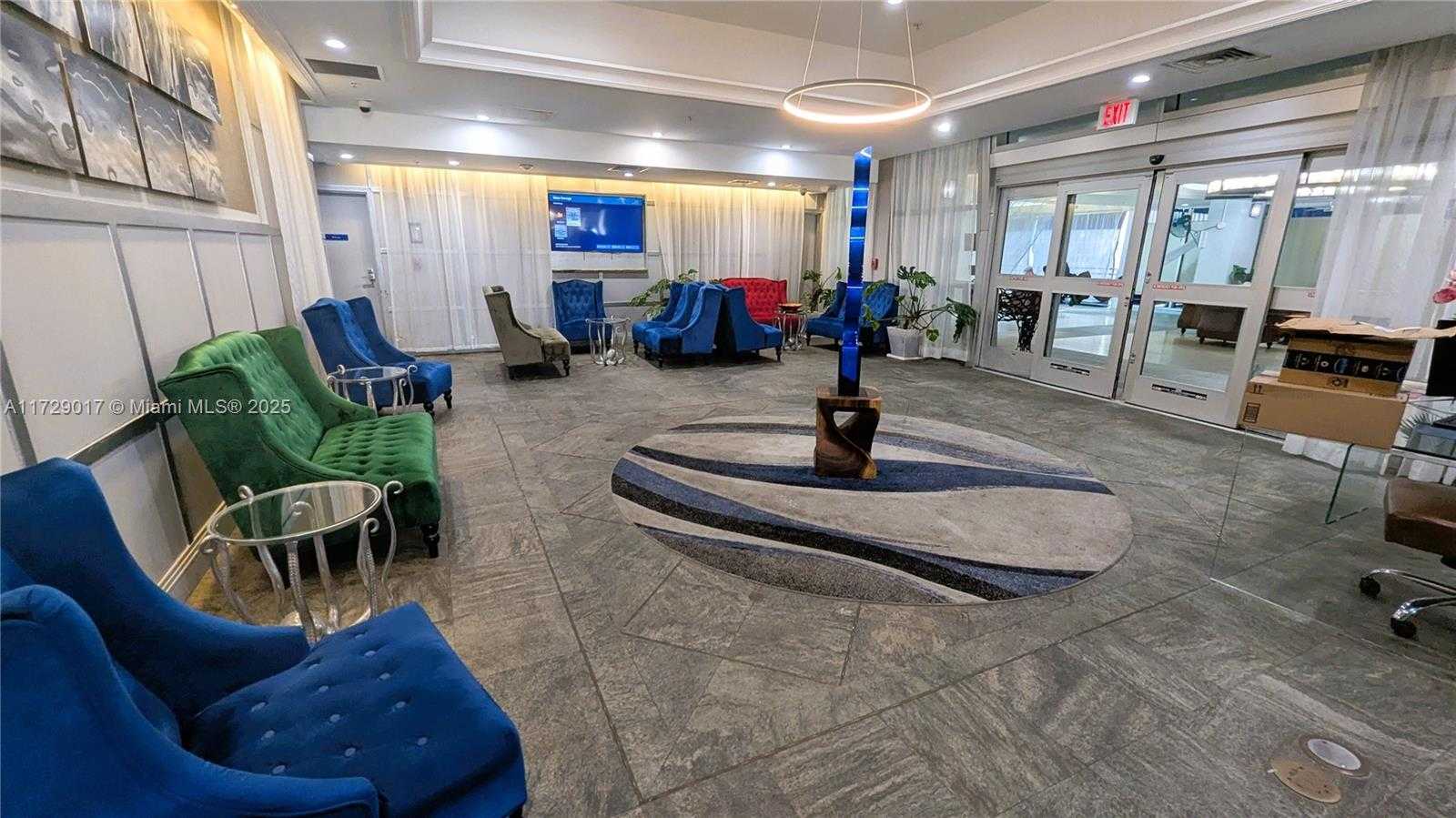 Small Image of 1437 Collins Ave, Miami Beach, FL 33139, USA Number 22