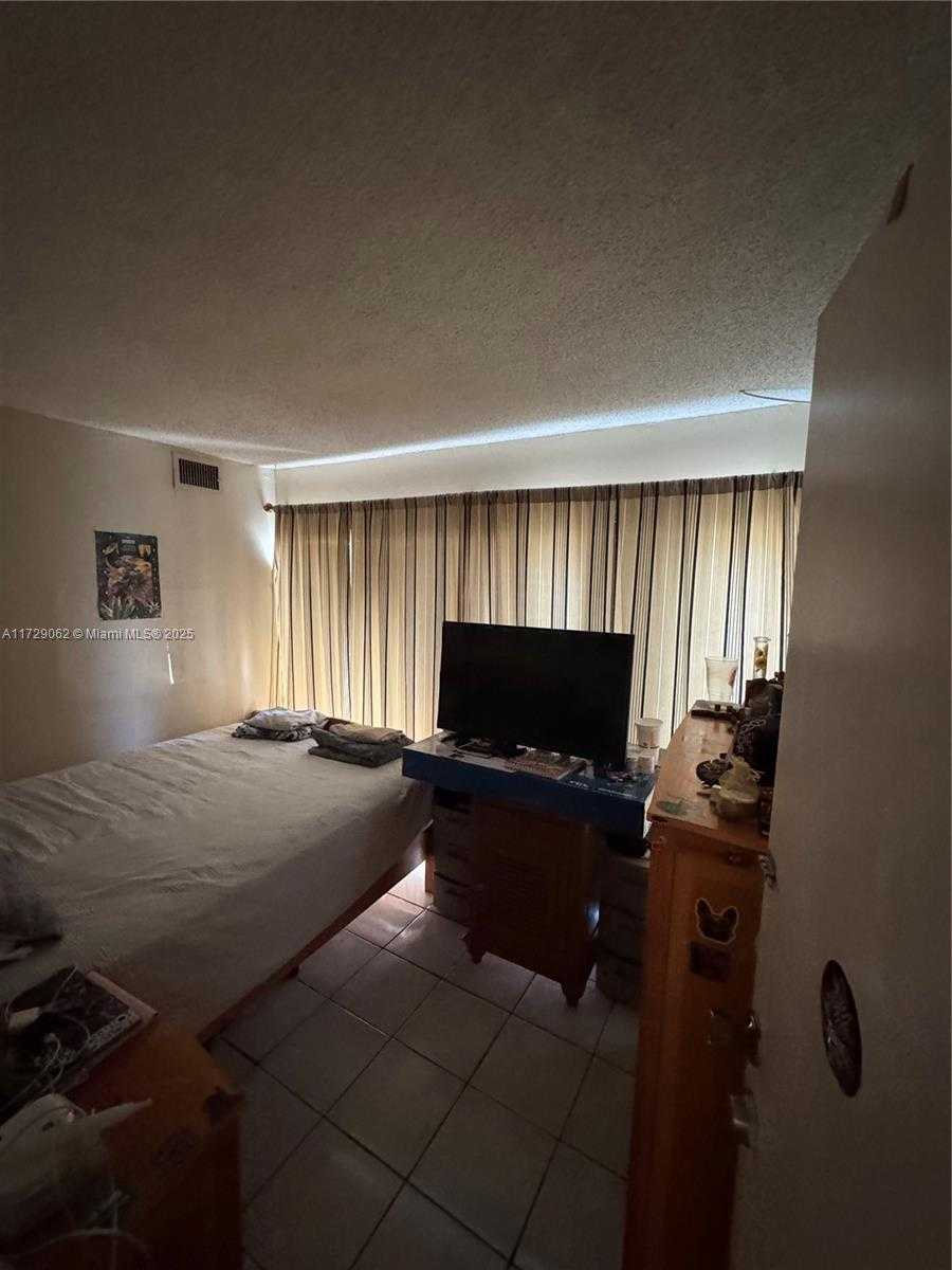 Small Image of 9300 WEST FLAGLER ST #229F, Miami Number 8