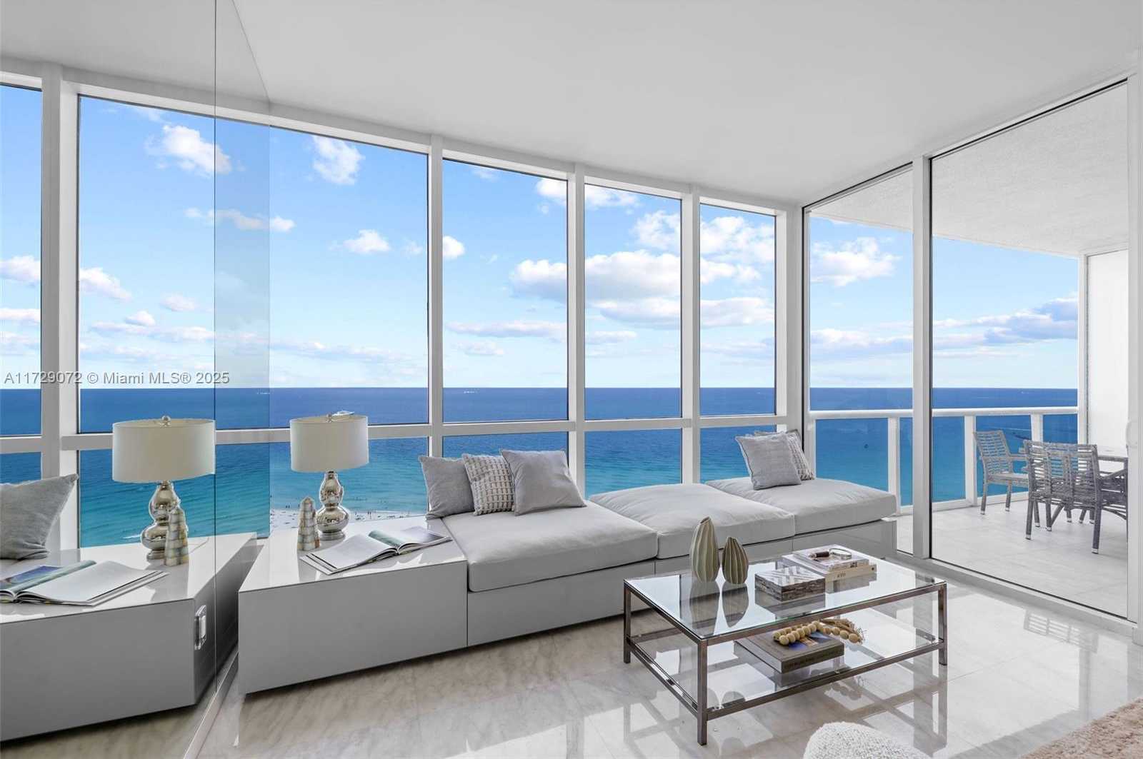 Small Image of 100 SOUTH POINTE DR #2107, Miami Beach Number 13