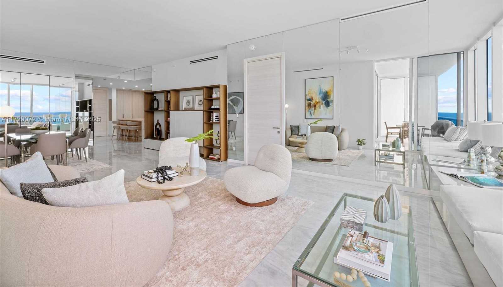 Small Image of 100 SOUTH POINTE DR #2107, Miami Beach Number 15