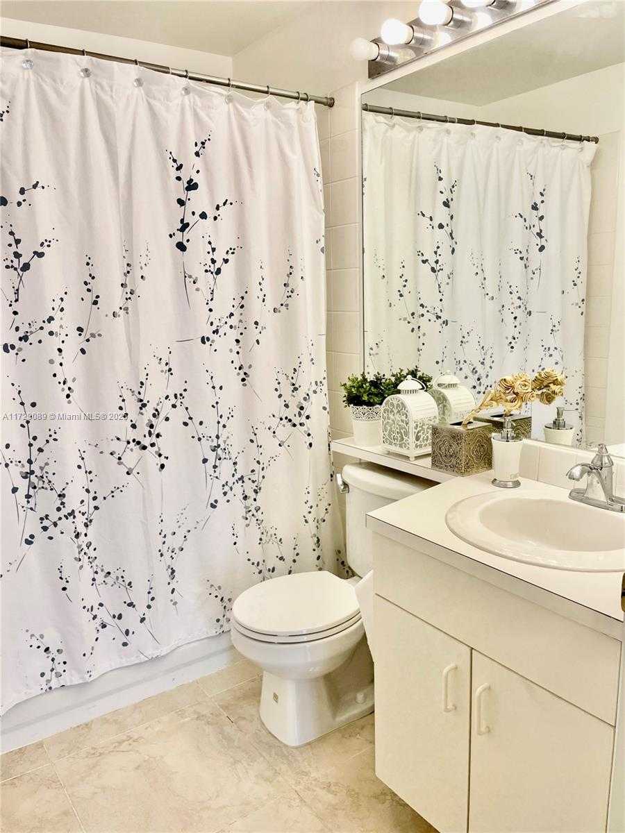 Small Image of 9805 NORTH WEST 52ND ST #411, Doral Number 14