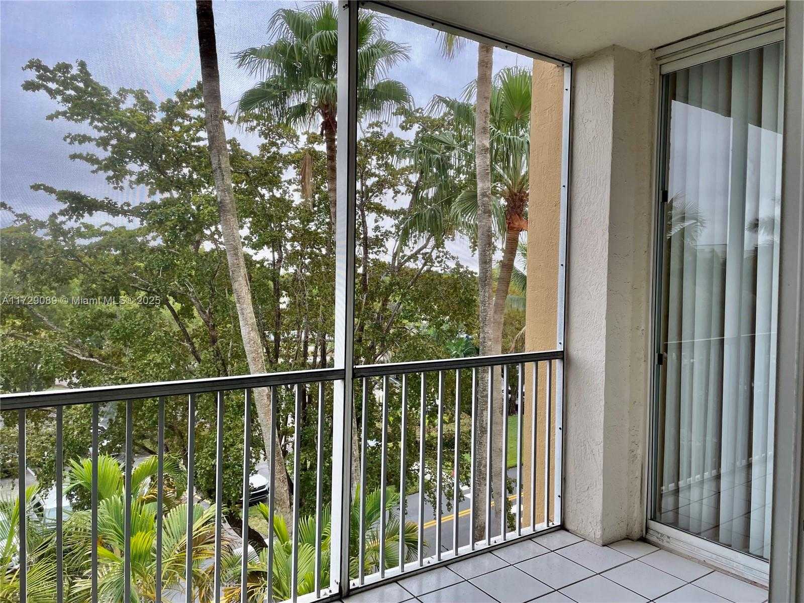 Small Image of 9805 NORTH WEST 52ND ST #411, Doral Number 16