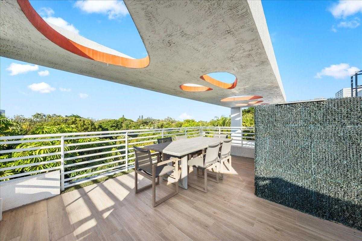 Small Image of 455 NORTH EAST 39TH ST #306, Miami Number 23