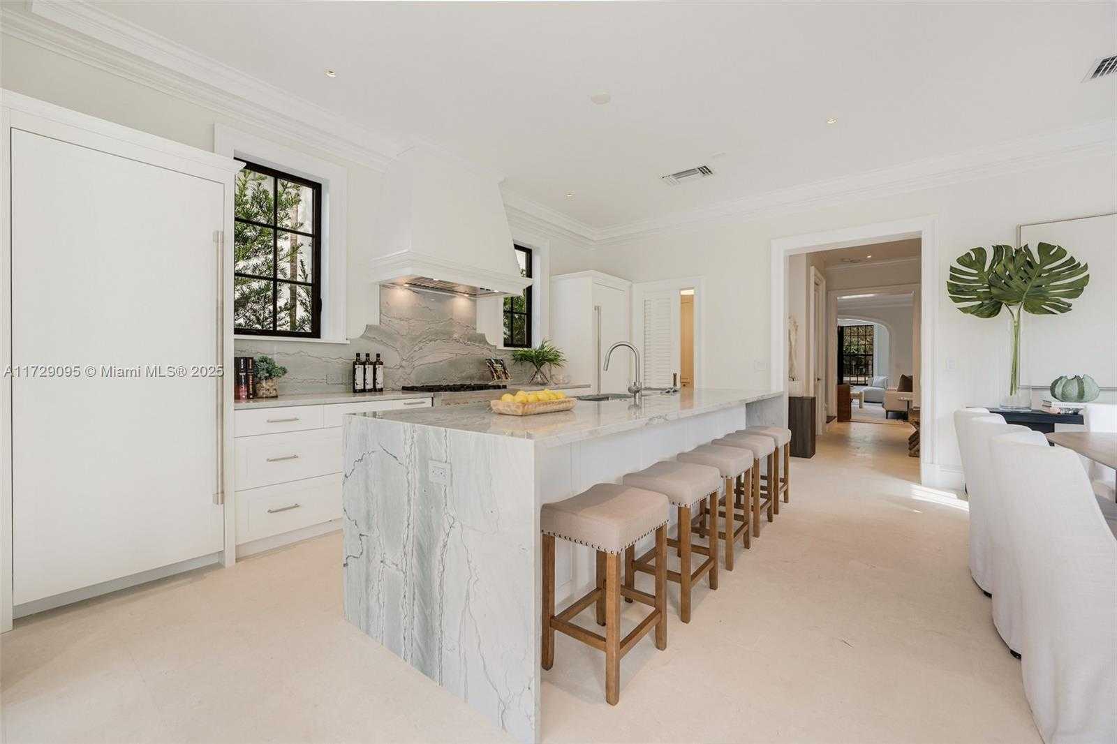 Small Image of 3518 SEGOVIA ST, Coral Gables Number 14