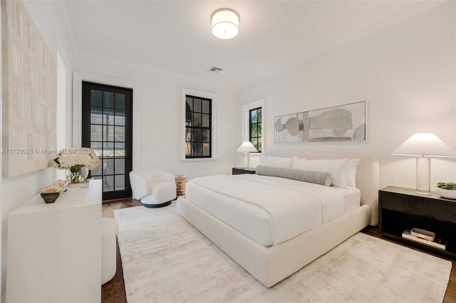 Small Image of 3518 SEGOVIA ST, Coral Gables Number 15
