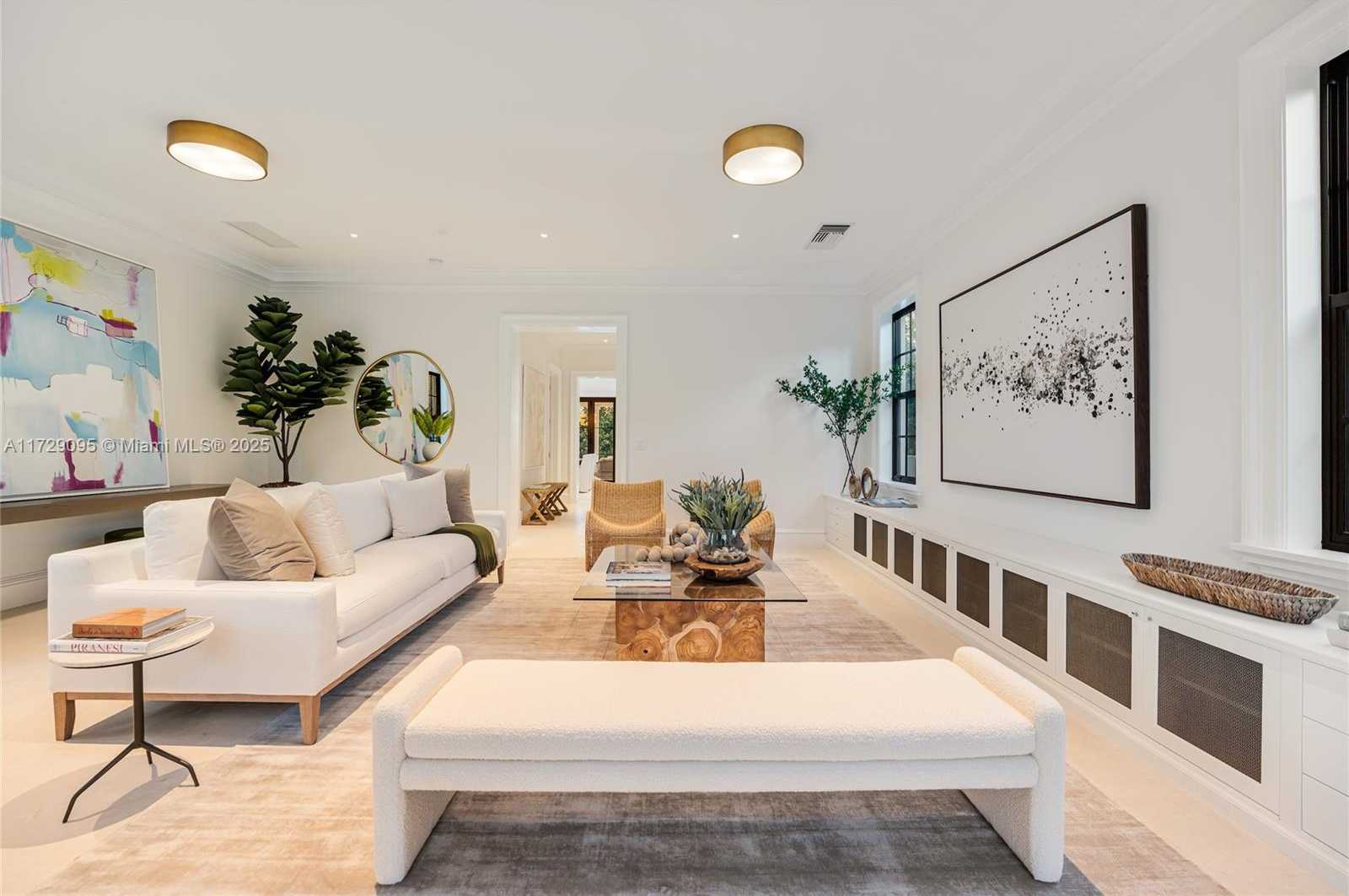 Small Image of 3518 SEGOVIA ST, Coral Gables Number 9
