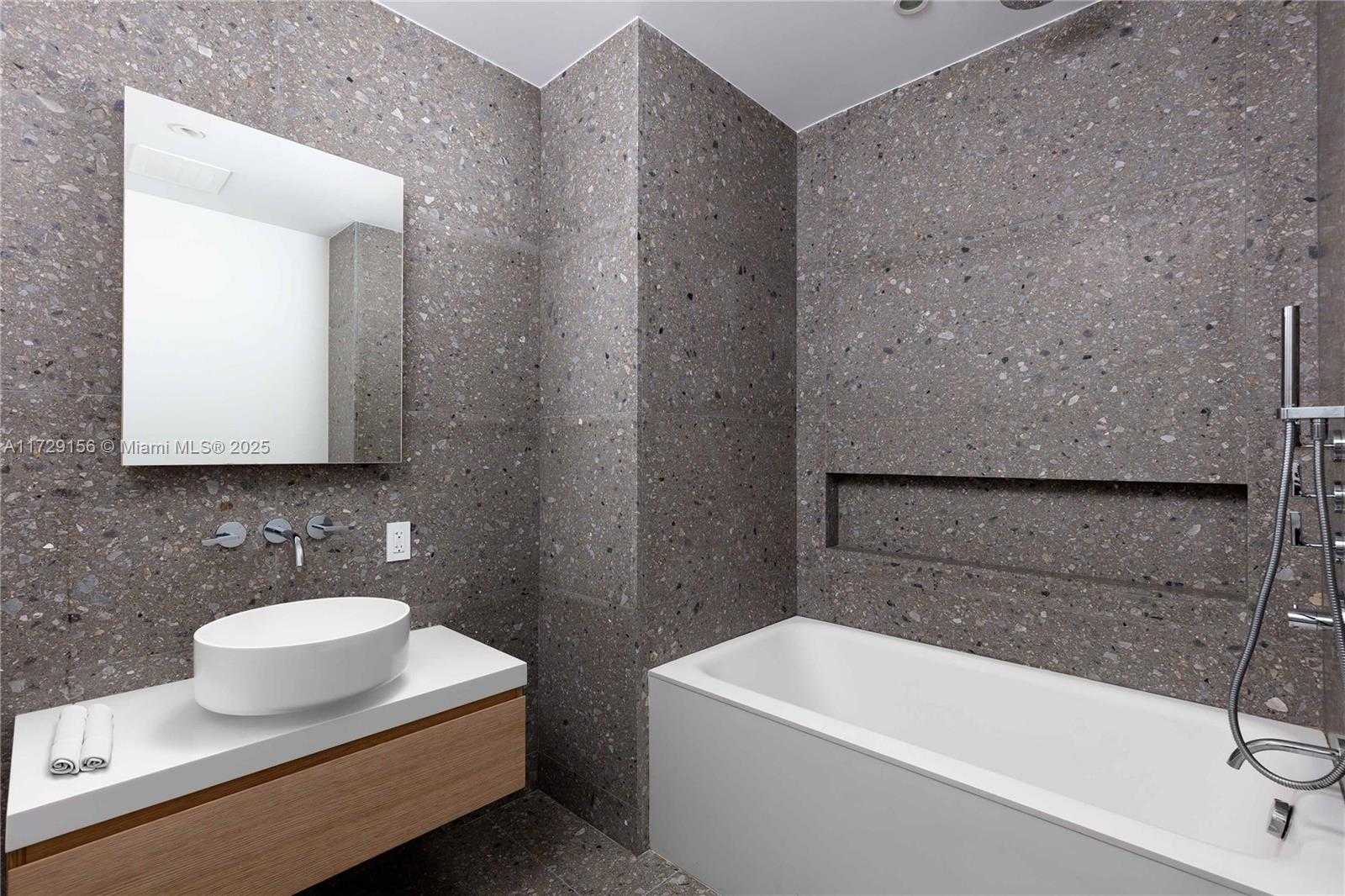 Small Image of 8701 COLLINS AVE #902, Miami Beach Number 16