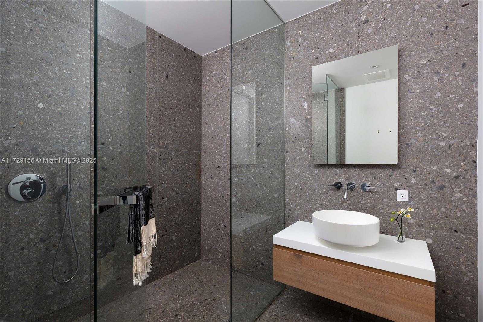 Small Image of 8701 COLLINS AVE #902, Miami Beach Number 18
