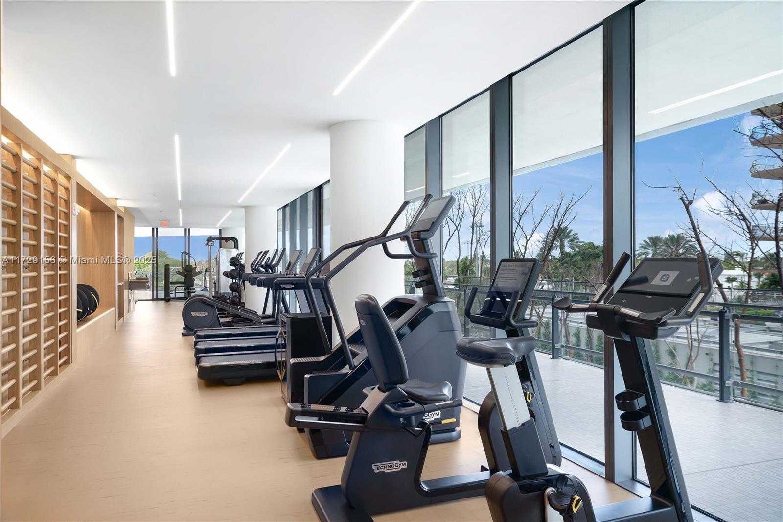 Small Image of 8701 COLLINS AVE #902, Miami Beach Number 24