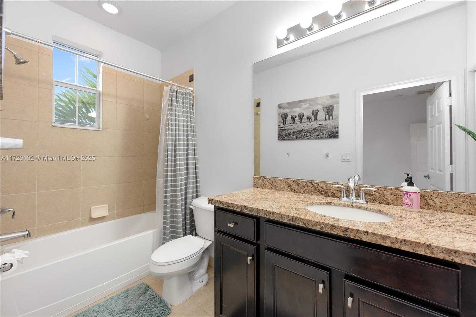 Small Image of 1030 SOUTH WEST 147TH AVE #10610, Pembroke Pines Number 14