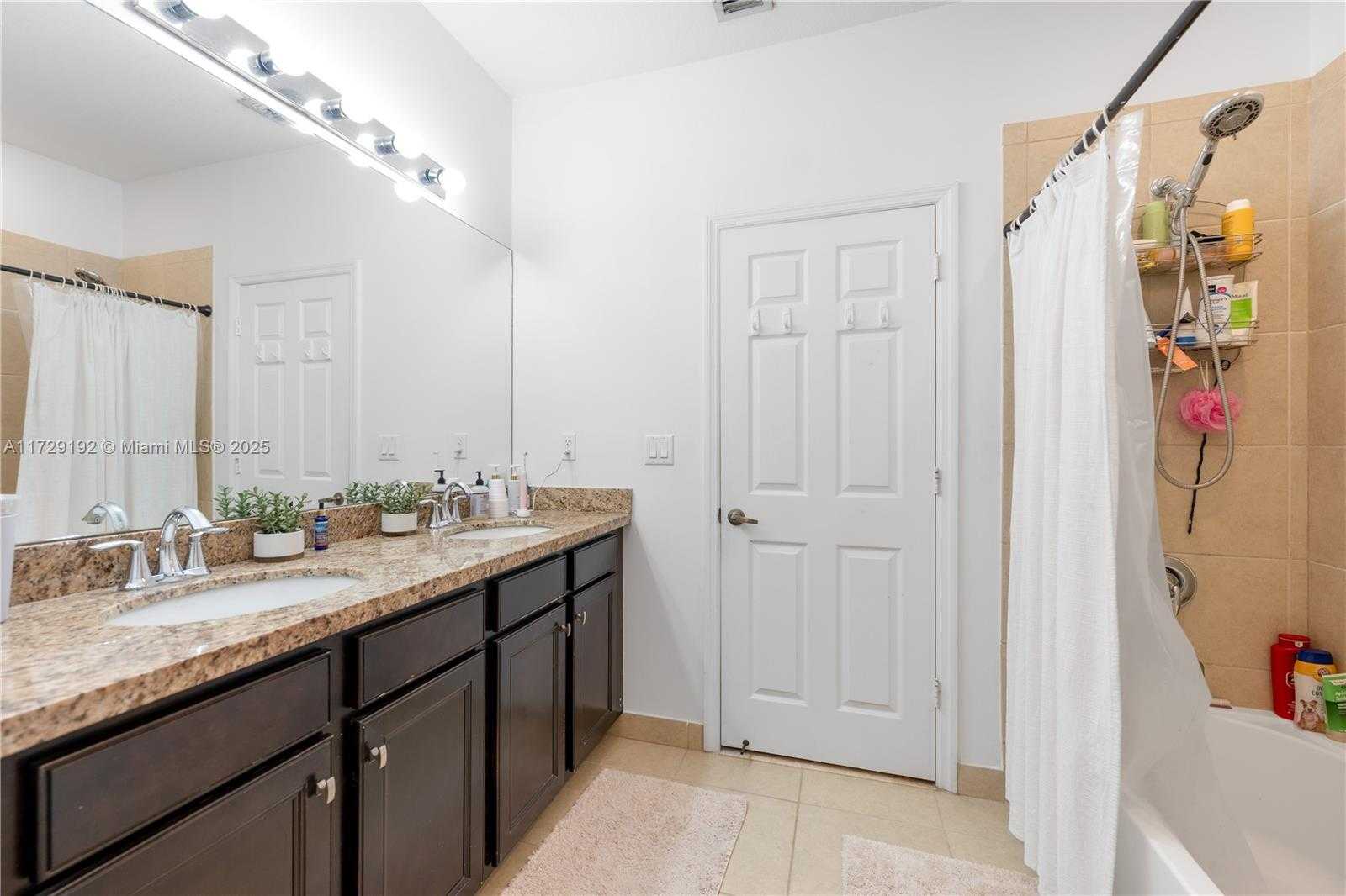 Small Image of 1030 SOUTH WEST 147TH AVE #10610, Pembroke Pines Number 18