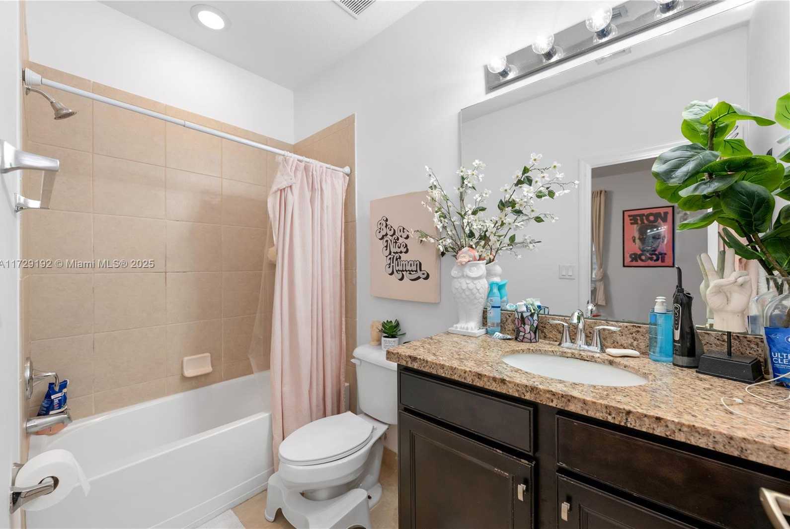 Small Image of 1030 SOUTH WEST 147TH AVE #10610, Pembroke Pines Number 22