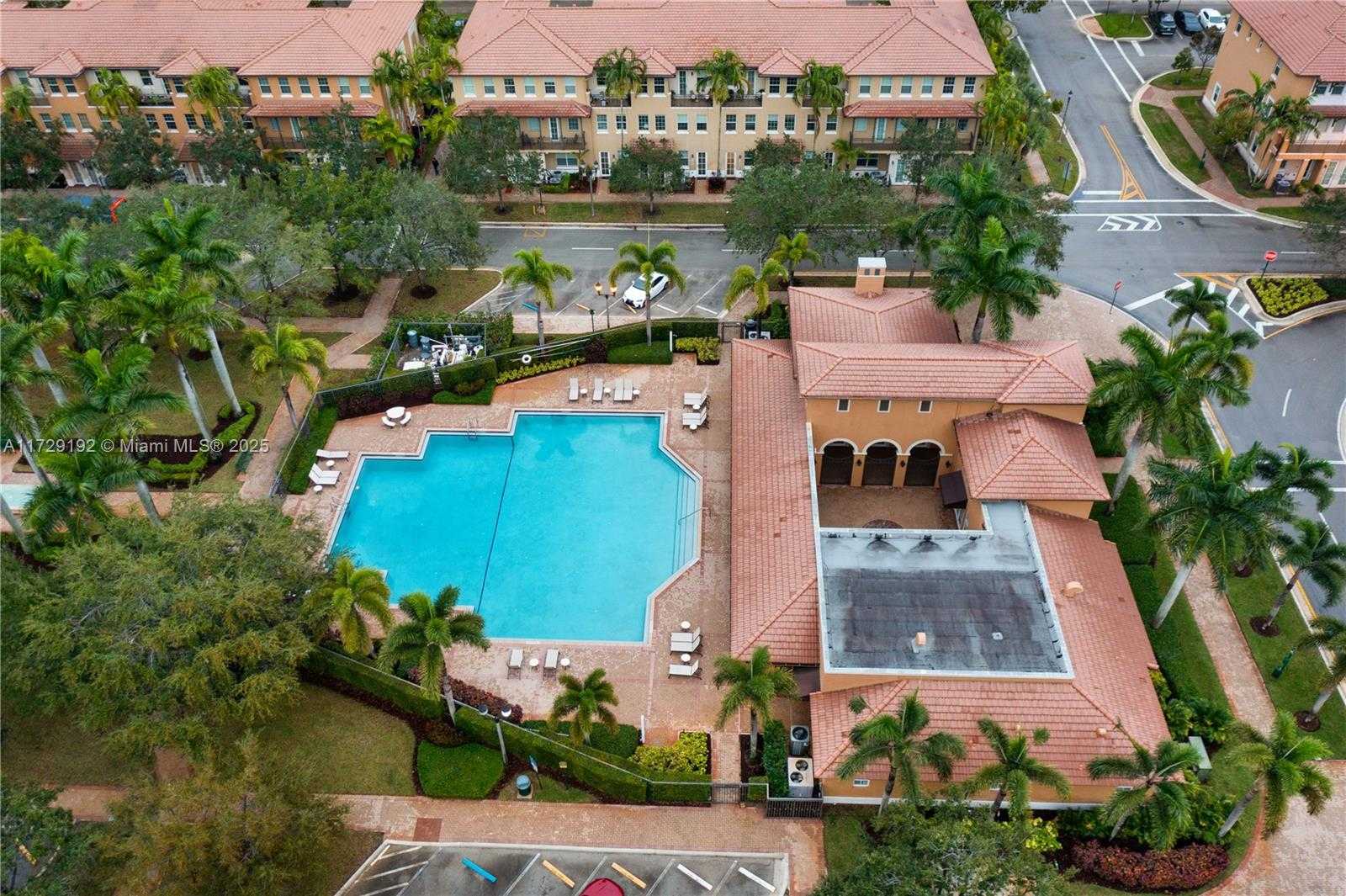Small Image of 1030 SOUTH WEST 147TH AVE #10610, Pembroke Pines Number 34