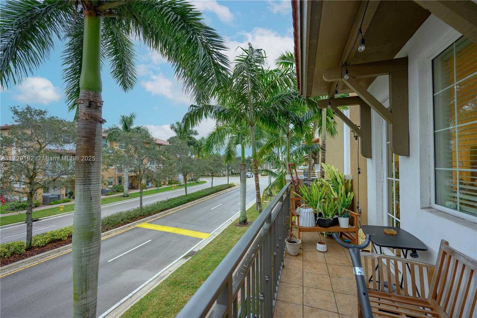 Small Image of 1030 SOUTH WEST 147TH AVE #10610, Pembroke Pines Number 38