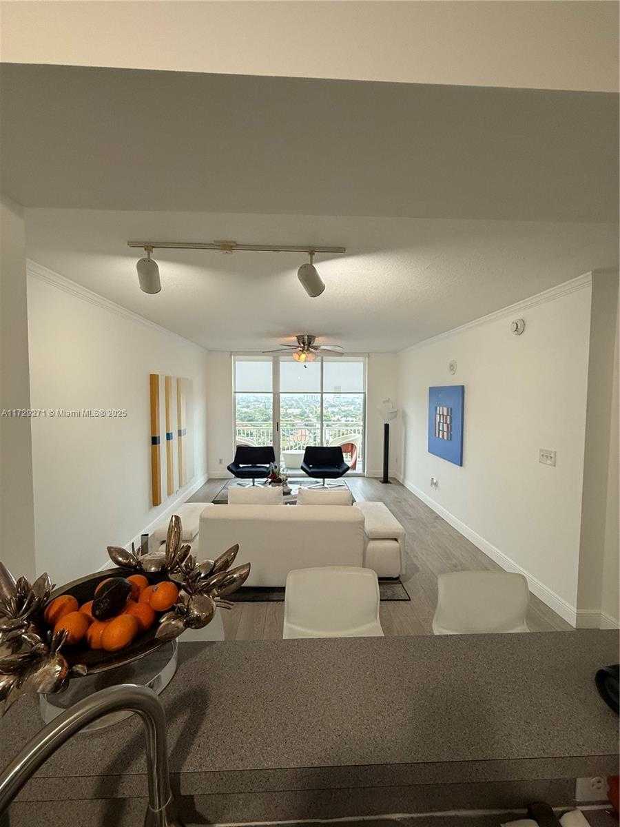 Small Image of 2665 SOUTH WEST 37TH AVE #1213, Miami Number 12
