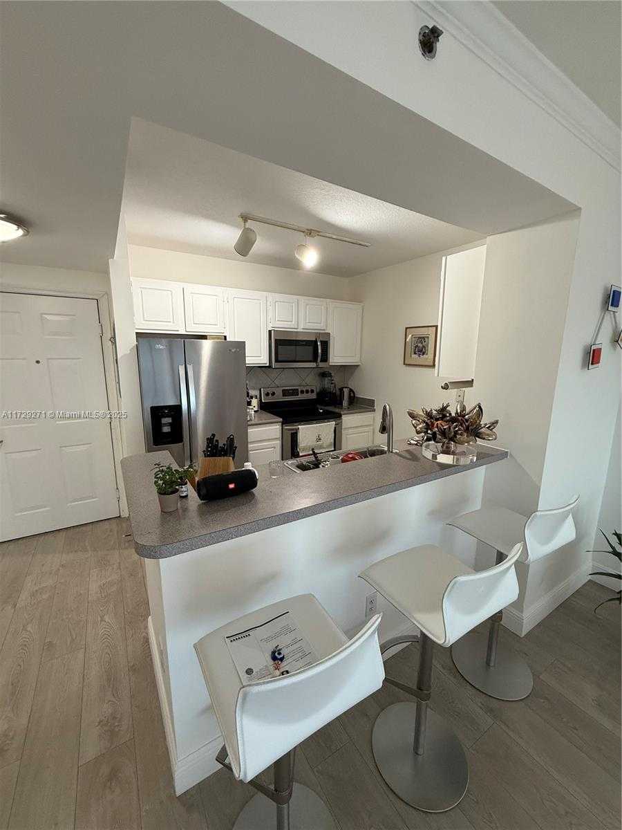Small Image of 2665 SOUTH WEST 37TH AVE #1213, Miami Number 13