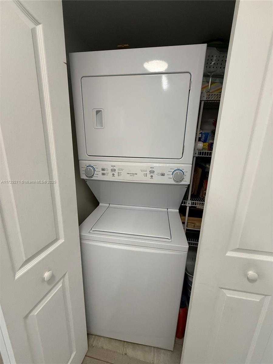 Small Image of 2665 SOUTH WEST 37TH AVE #1213, Miami Number 14