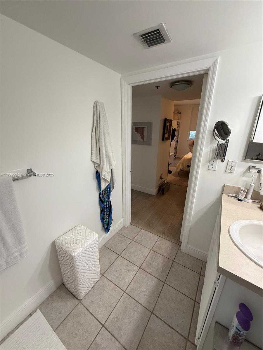 Small Image of 2665 SOUTH WEST 37TH AVE #1213, Miami Number 26