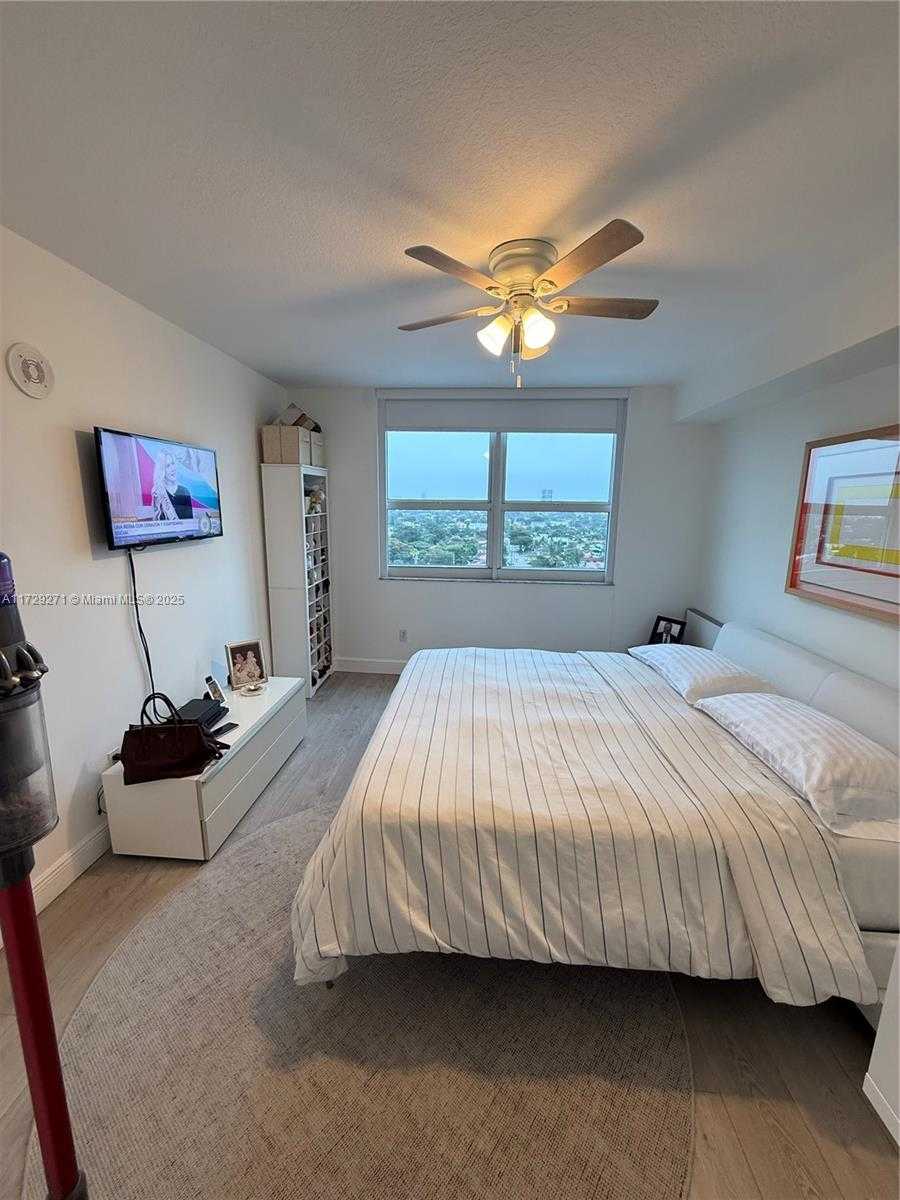 Small Image of 2665 SOUTH WEST 37TH AVE #1213, Miami Number 38
