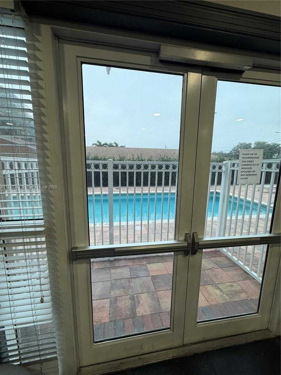 Small Image of 2665 SOUTH WEST 37TH AVE #1213, Miami Number 54