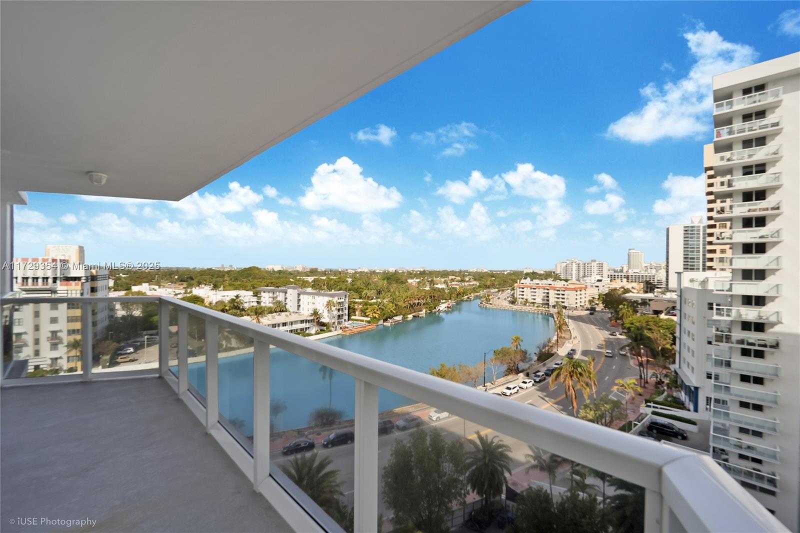 Small Image of 2401 COLLINS AVE #1109, Miami Beach Number 3