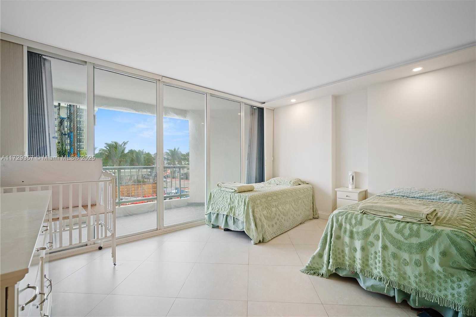 Small Image of 9341 COLLINS AVE #205, Surfside Number 19