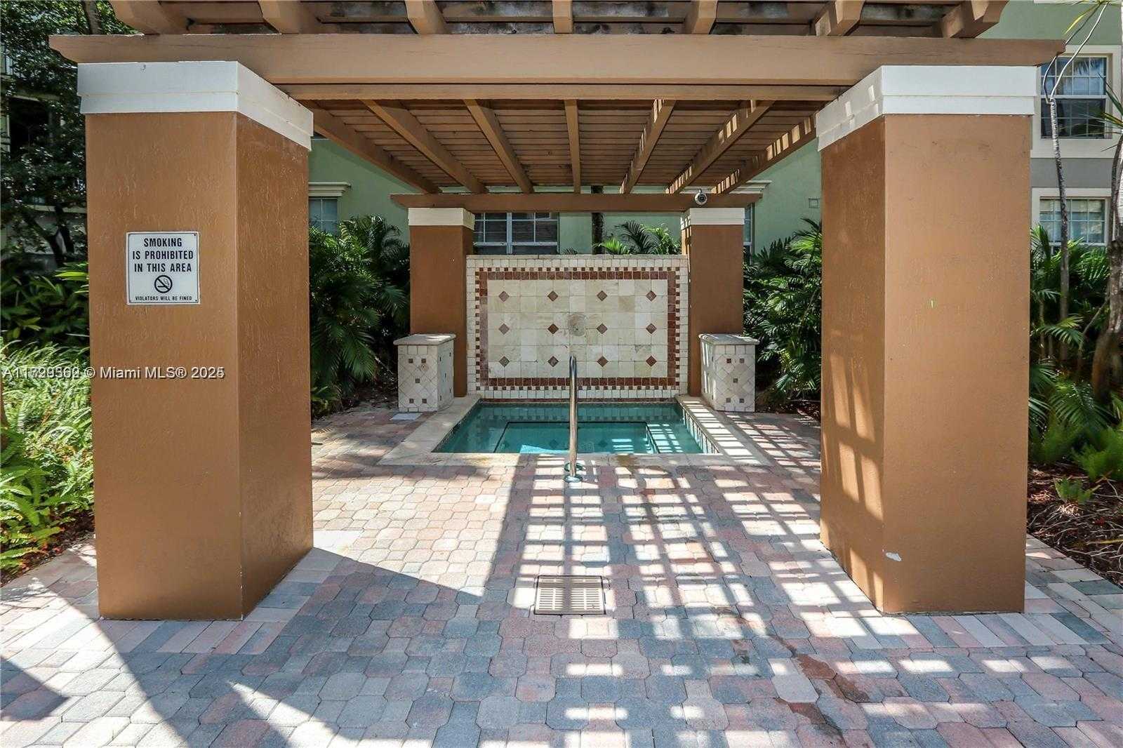 Small Image of 1900 Van Buren St, Hollywood, FL 33020, USA Number 16