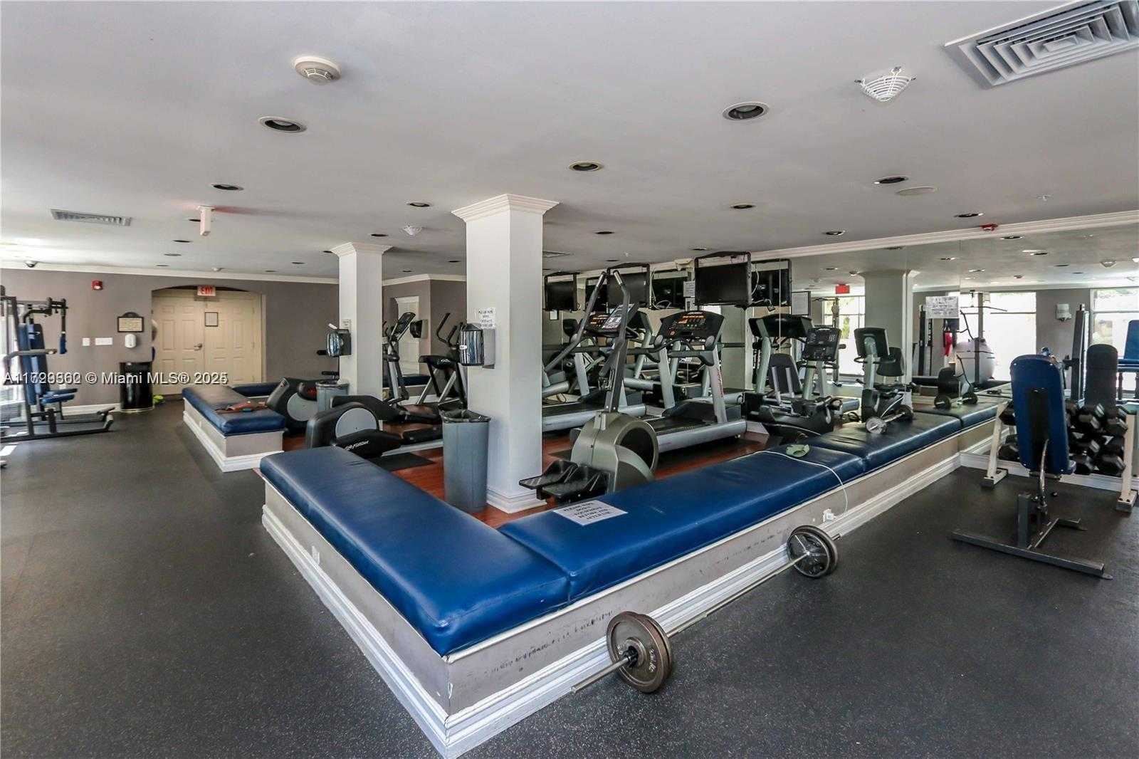 Small Image of 1900 Van Buren St, Hollywood, FL 33020, USA Number 17