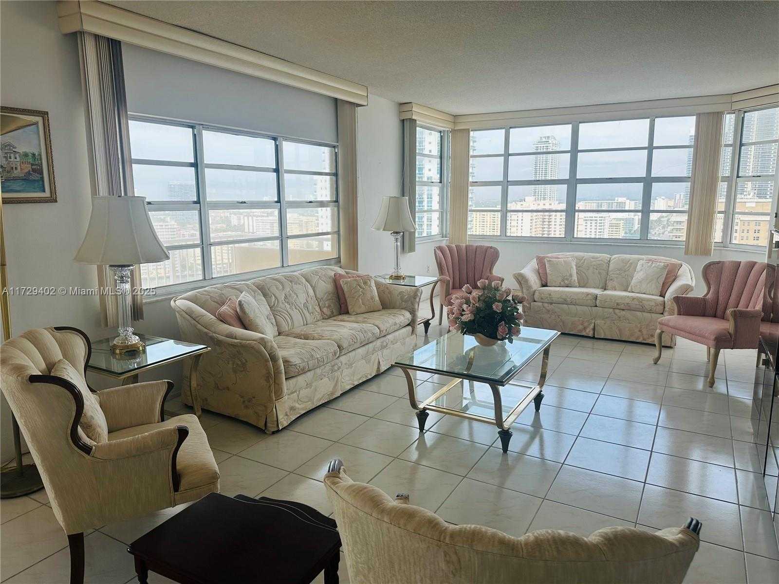 Small Image of 1980 SOUTH OCEAN DR #22P, Hallandale Beach Number 3