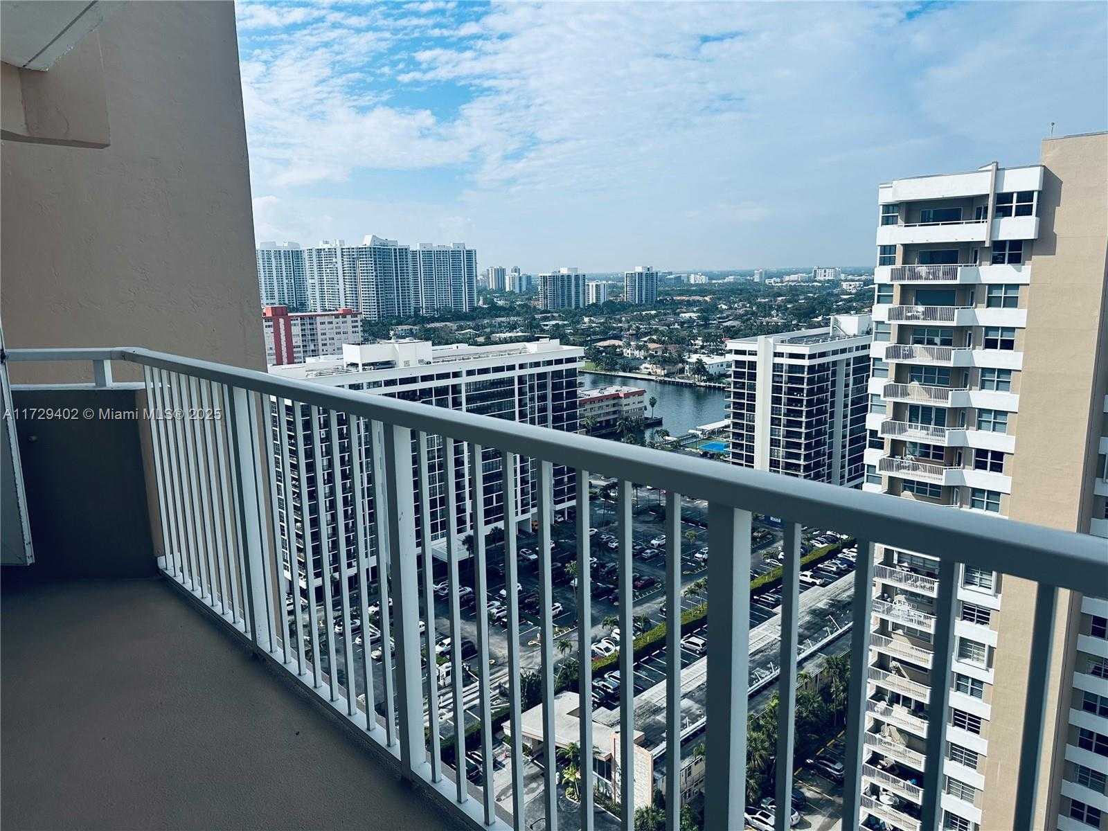Small Image of 1980 SOUTH OCEAN DR #22P, Hallandale Beach Number 8
