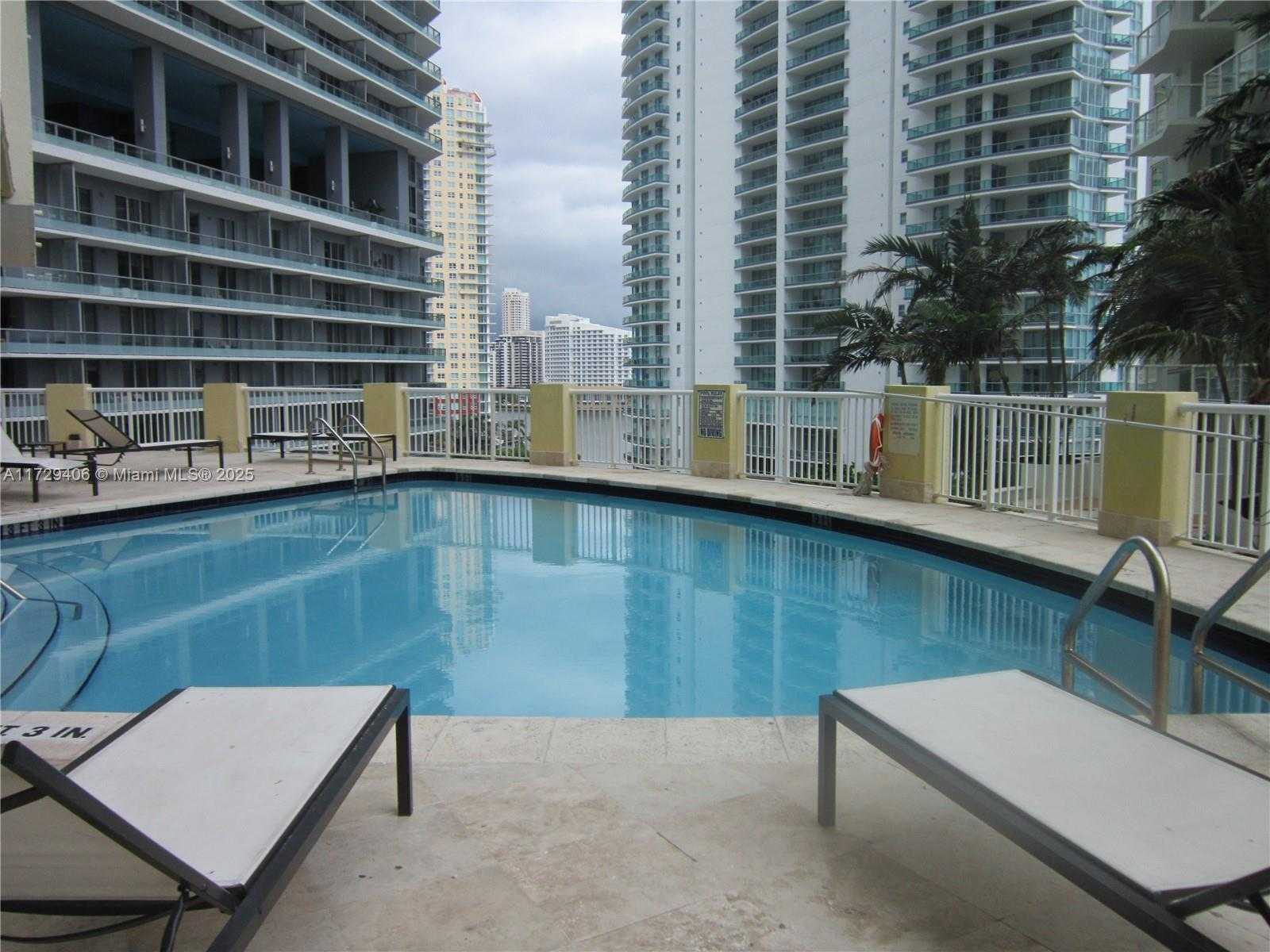 Small Image of 170 SOUTH EAST 14TH ST #3007, Miami Number 10