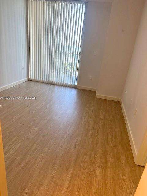 Small Image of 170 SOUTH EAST 14TH ST #3007, Miami Number 3