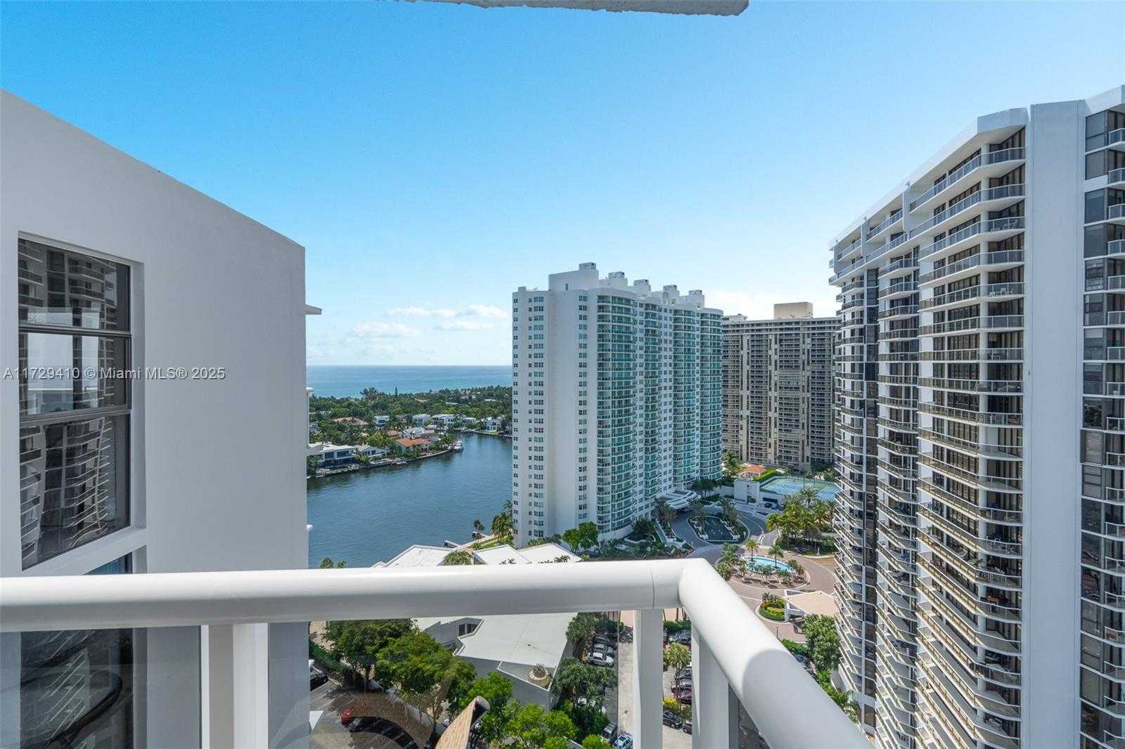Small Image of 20505 EAST COUNTRY CLUB DR #PH-38, Aventura Number 38